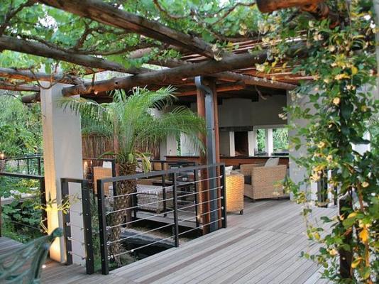 Browns Manor - 257049