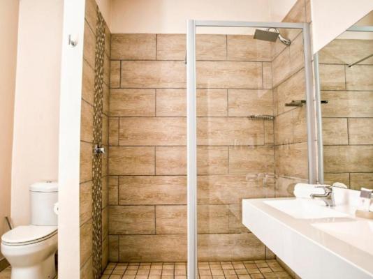 Browns Manor - 257075