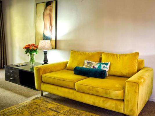 Browns Manor - 257102