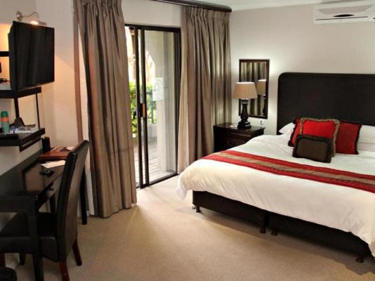 Browns Manor - 257114