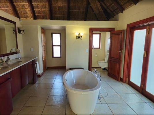Phakela Private Game Lodge - 257173