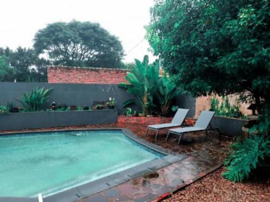 208 On Circular - Swimming pool