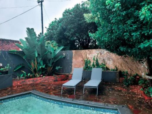 208 On Circular - Swimming pool