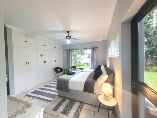 208 On Circular - 257260