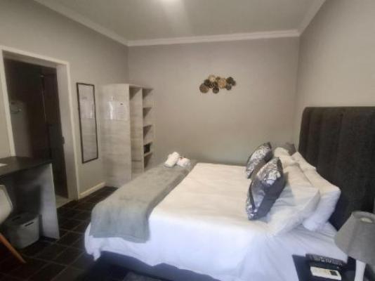 Gables B&B Guesthouse - Photo of the whole room