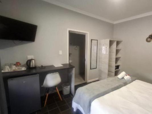 Gables B&B Guesthouse - Photo of the whole room