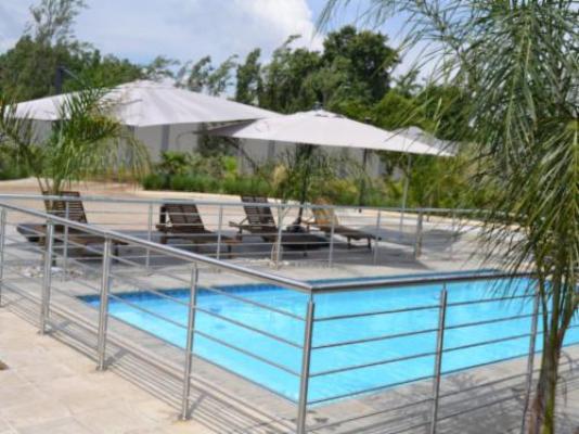 Coconut Lodge - Swimming pool