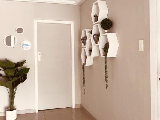 The Madam Herself B&B - 257530