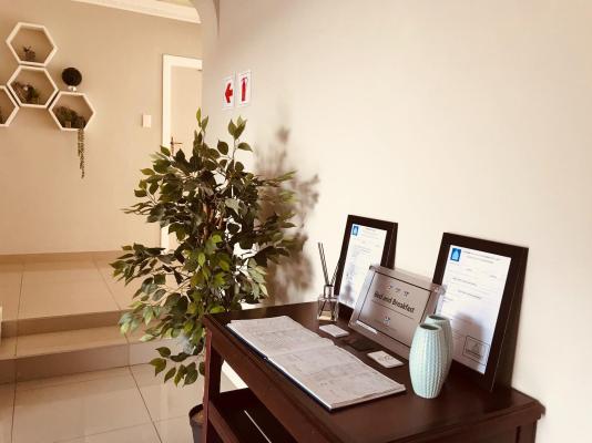 The Madam Herself B&B - 257540