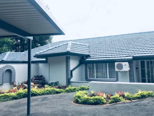 The Madam Herself B&B - 257545