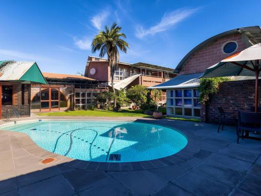 Stratfords Guesthouse - 257892