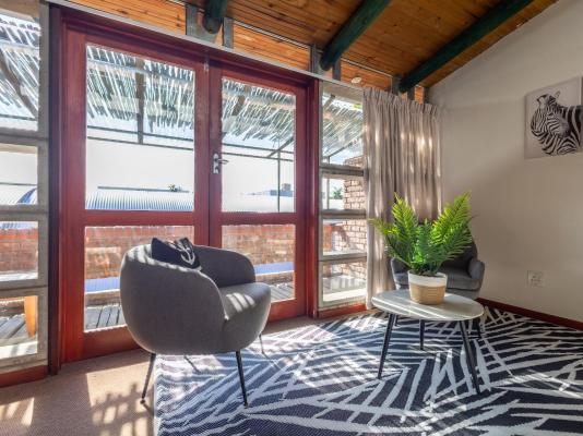 Stratfords Guesthouse - 257911