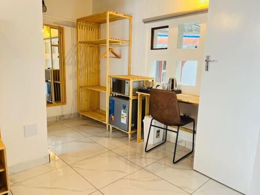 Stratfords Guesthouse - 257913