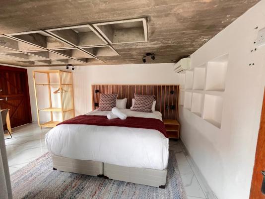 Stratfords Guesthouse - 257948