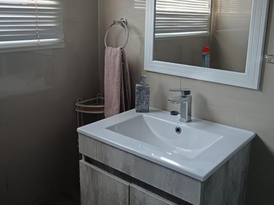 Hillton Manor Self-catering Accommodation - 258107