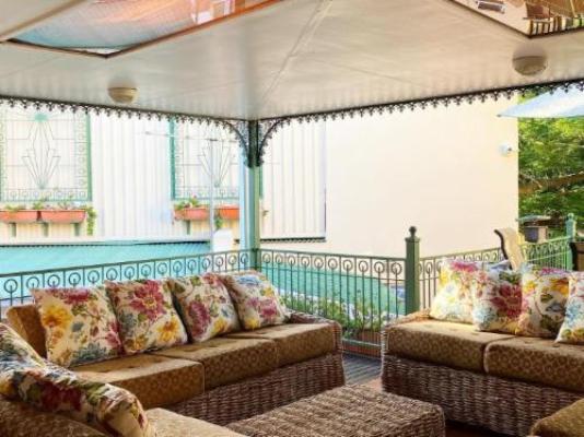 The Kedesan Huis - Guest House - Patio