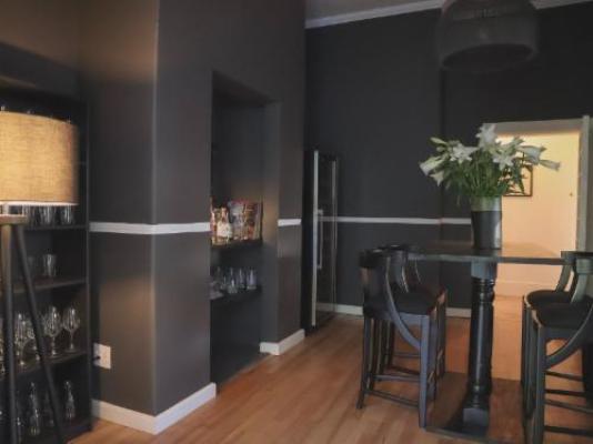 The Alma House 1900 - Lounge or bar