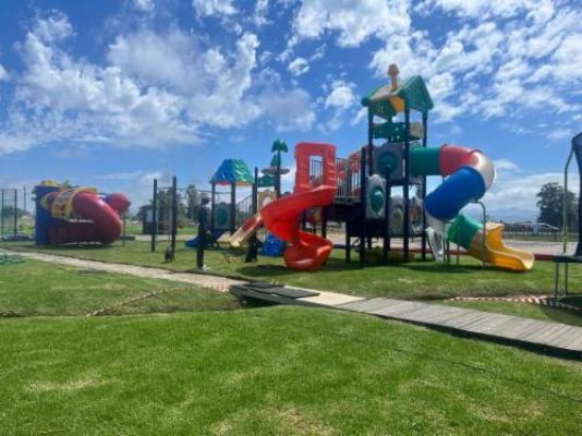 Forest Gate Resort - Garden