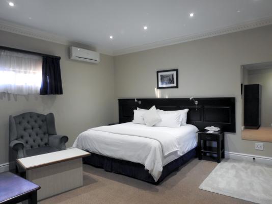 Albion Manor - 258514