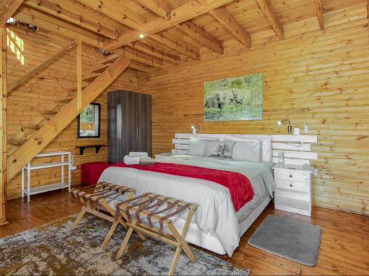 Room image 8