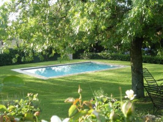 Burkleigh House - Pool view