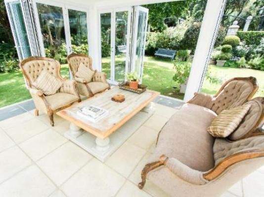 Burkleigh House - Property / Building