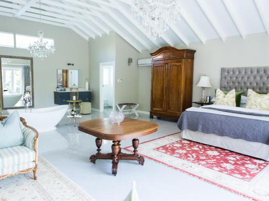 Burkleigh House - 258641