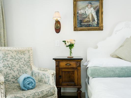 Burkleigh House - 258647