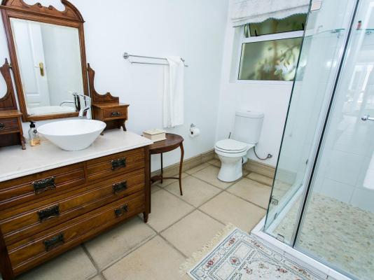 Burkleigh House - 258660