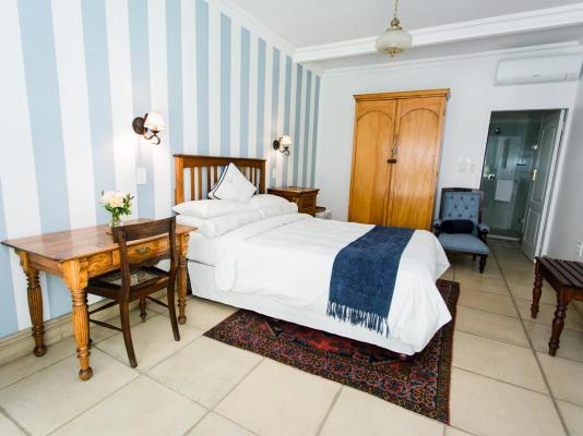 Burkleigh House - 258663