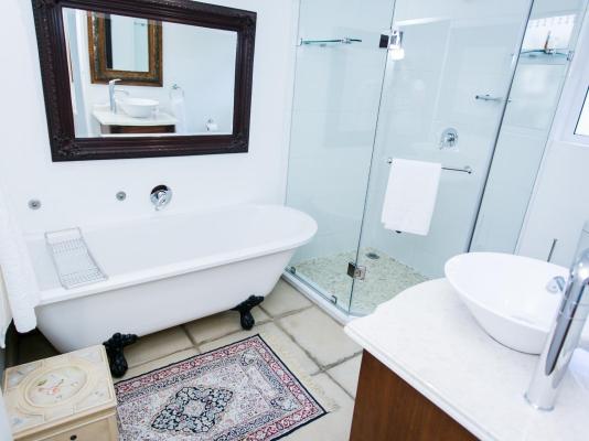 Burkleigh House - 258666