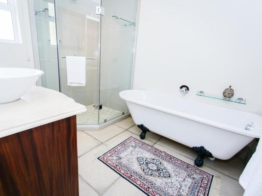 Burkleigh House - 258672