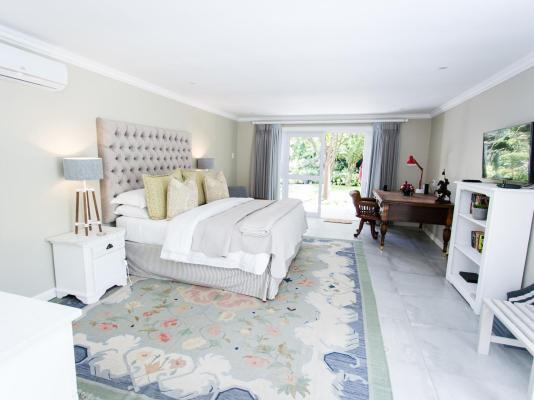 Burkleigh House - 258691