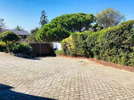 Lullaby Airbnb - Facade or entrance