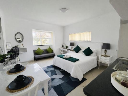 Lullaby Airbnb - 258764