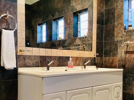 Lullaby Airbnb - 258779