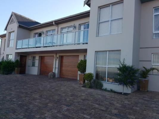 Albatross Nest - 259280