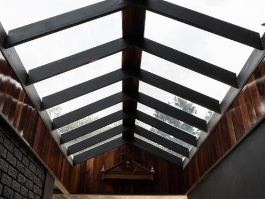 The Lombard Manor - Facade or entrance