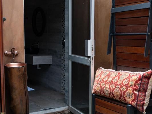 Room image 6