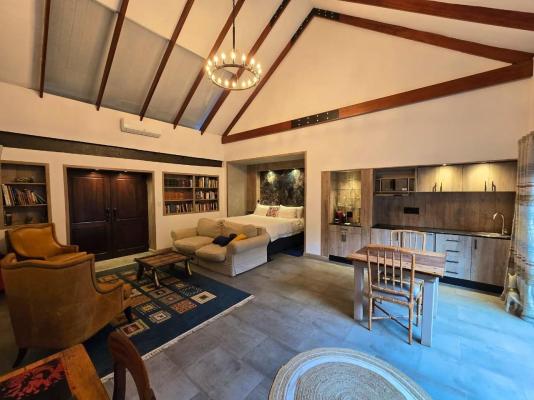 The Lombard Manor - 259612