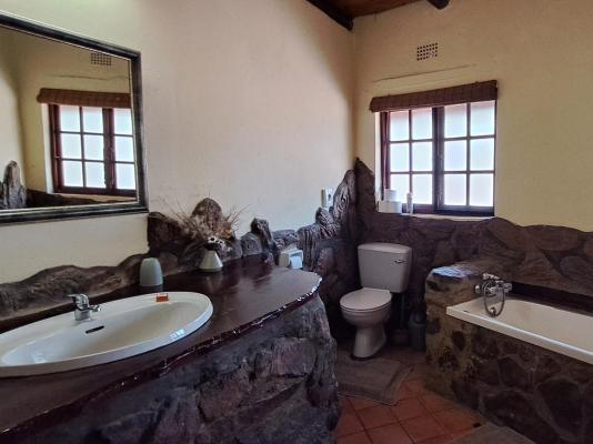 Izintaba Private Game Reserve - 259779