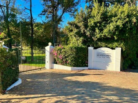 Monkscowl Estate - Facade or entrance
