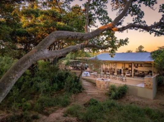 Nkuwa Wilderness Camp - Property / Building