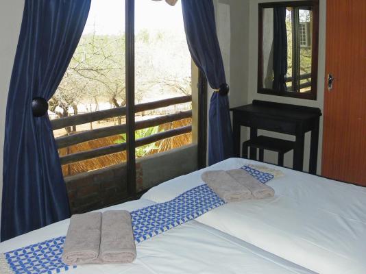 Room image 1