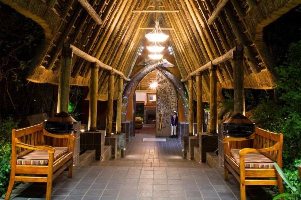 Misty Hills Country Hotel - 260121