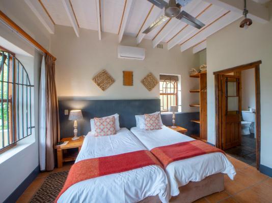 Room image 5
