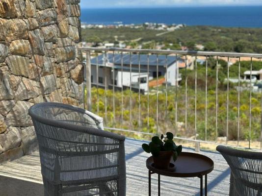 Whale Coast Luxury Suites - 260379