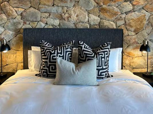 Whale Coast Luxury Suites - 260387