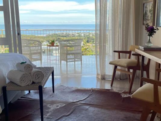 Whale Coast Luxury Suites - 260406