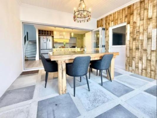 Luxe Pearl - Decorative detail